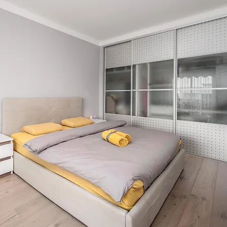 Cozy Close To Port Of * Nizza